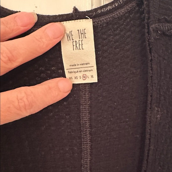 We The Free Black Long Sleeve Thermal Layering Top size M EUC - Picture 2 of 5